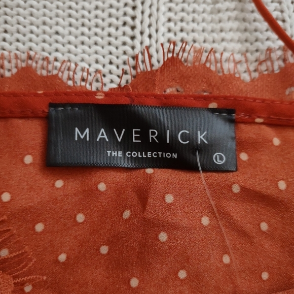 Maverick Polka-Dotted Tank Top with Lace Detail and Spaghetti Straps Sz. L - Picture 3 of 4